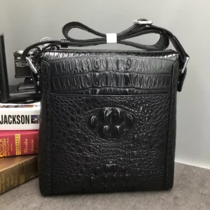 100% Crocodile Bone Leather Men’s Casual Backpack Outdoor Fashion Business Diagonal Bag Zipper Polyester Lining