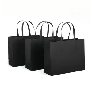 Black High End Gift Tote Bags with Rivets for Men’s Apparel Luxury Clothing Packaging with Rope Handles