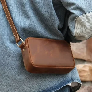 Custom Logo Crazy Horse Leather Men’s Crossbody Shoulder Bag Small Genuine Leather Messenger Bags for Man