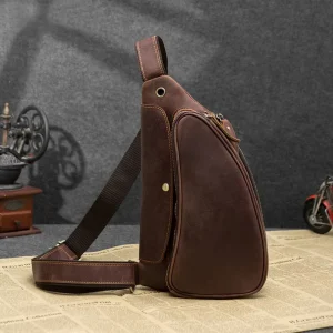 Custom New Genuine Leather Unisex Vintage Triangle Chest Shoulder Messenger Bag Fashion Retro Large Capacity Waterproof Crazy