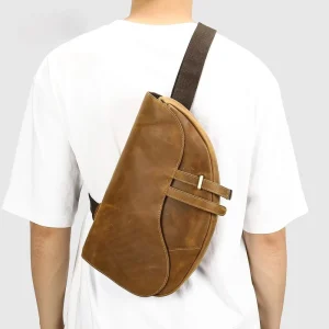 Factory Custom Men’s Vintage Chest Bag Leather Small Satchel Buckle Design Shoulder Bag
