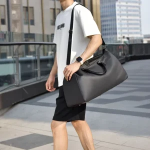 Factory Outlet Weekend Bag PU Gym Bag Waterproof Scratch-resistant Casual Duffle Bag for Outdoor