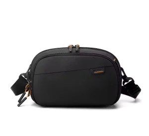 Fashion Waterproof Portable Crossbody Shoulder Bag Polyester Travel Cable Storage Zipper Closure Digital Data