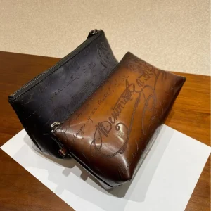 Grade a Leather Men’s Handbag Scritto Textured Genuine High-End Men’s Retro Storage Bag Postage