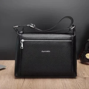 Large-capacity Men’s Genuine Leather Crossbody Bag Business Bag Single Shoulder Bag Zipper Closure Waterproof Polyester