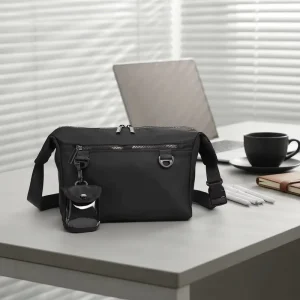 Men Waterproof Oxford Crossbody Shoulder Bag with Chains for Daily Business Travel Outdoor Sports