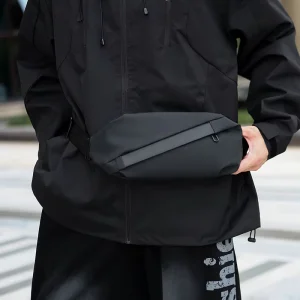 Men’s Casual Chest Bag with Cross Shoulder Strap Youth Messenger Bag Made of PU with Zipper Closure