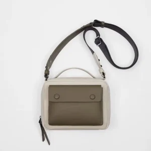 Men’s Casual PU Leather Crossbody Bag School Style Mobile Phone Handbag with Zipper Closure Polyester Lining