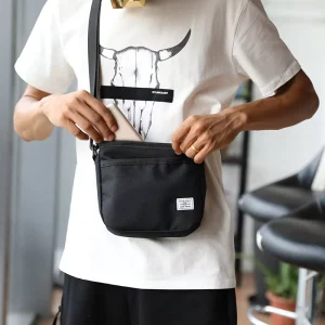 Men’s Classic Messenger Bag with Anti Theft Feature