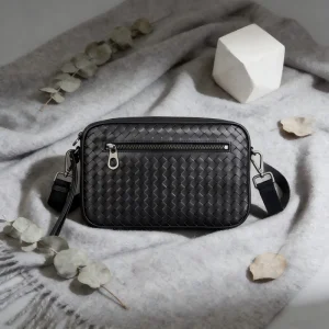 Men’s Crossbody Bag Hand Woven First Layer Cowhide Leather Shoulder Bag Versatile Clutch