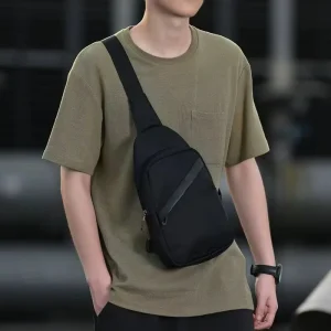 Men’s Fashionable Black Oxford Material Waterproof Chest Shoulder Travel Sling Bag USB Zipper Closure Portable Business Outdoor