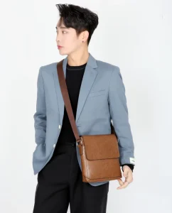 Men’s Fashionable Genuine Leather England Style Shoulder Sling Bag Custom Logo Printed Waterproof Zipper Messenger Polyester