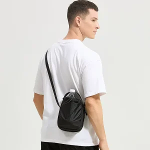 Men’s Fashionable Personalized Drawstring Portable Crossbody Bag for Outdoor Sports Leisure Work Mountain Camping