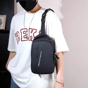 Model Men’s Style Crossbody Bag. It Features a Geometric Pattern Design and Is Made of Polyester Fiber.604