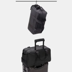Multifunctional Large Capacity Storage Bag Athlete’s Crossbody Bag Travel Bag with Independent Shoe Compartment Support Custom
