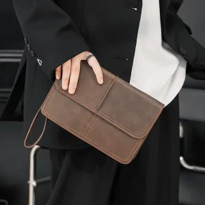 New Large Capacity Men’s Hand Bag Brown Retro Envelope Bag Crazy Horse PU Leather Clutch Bag for Man