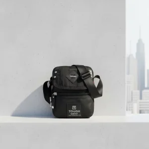 New Men’s Nylon Waterproof Shoulder Bag Fashionable and Casual Multi-compartment Crossbody Bag Street Casual Style