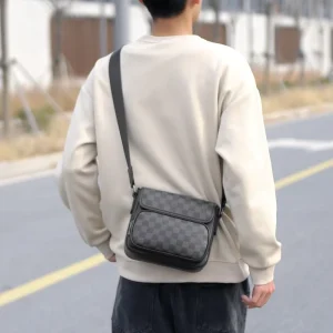 New Style Geometric Satchel Men’s Crossbody Backpack Shoulder Bag Flip Small Square Messenger