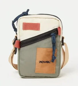 Outdoor Chest Bag Lightweight Mobile Phone Bag Running Waist Bag Men’s and Women’s Sling Bag Crossbody Bag