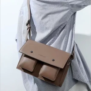 Retro Fashion Men’s Crossbody Messenger Shoulder Bag Trendy Small Square Design Waterproof PU 20x10x15cm All Seasons