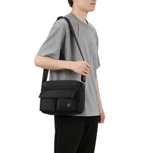Simple Modern Crossbody Bag Lightweight Nylon Waterproof Adjustable Shoulder Strap Bag for Daily Casual Travel