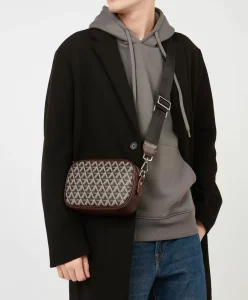 Trendy Custom Men Crossbody Bag Luxury Mini Zipper Leather Messenger Bag Chest Side Bag with Custom Printing