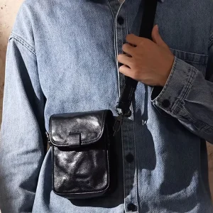 Vintage Genuine Leather Haute Couture Men’s Waterproof Box Shape Chest Shoulder Waist Mobile Phone Bag