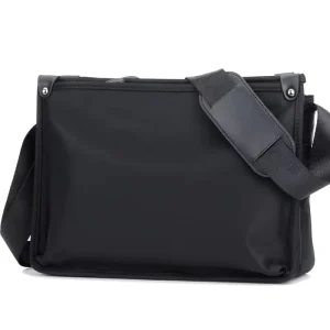 Waterproof Men’s Fashionable Document Business Shoulder Bag Crossbody Bag With Custom Letter Decoration